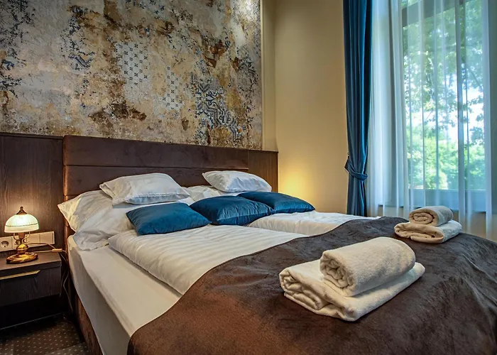 Vöröskő Villa- Alelnöki Szauna és Jakuzzi Használattal